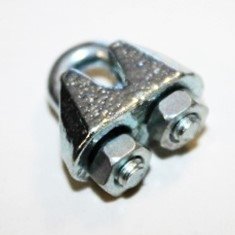 SUJETA CABLES RECTO GALVANIZADO DIN/741 3 MM.