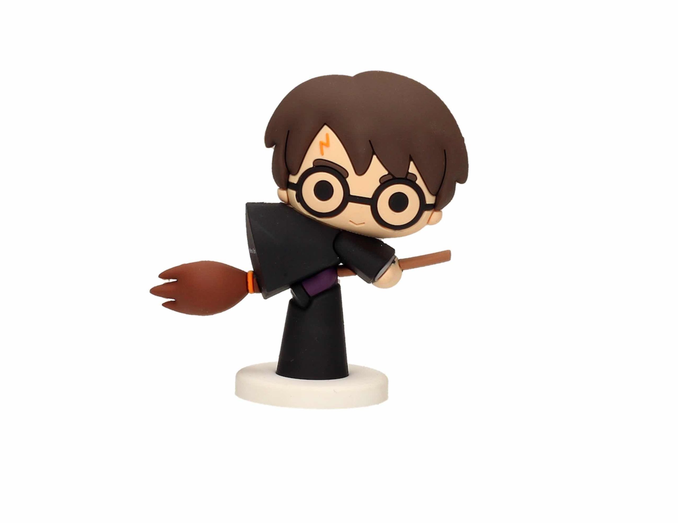 FIGURA SD TOYS HARRY POTTER MINI HARRY POTTER VOLANDO CON NIMBUS Y CON CAPA NEGRA