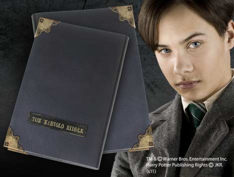 REPLICA THE NOBLE COLLECTION HARRY POTTER DIARIO DE TOM RIDDLE "VOLDEMORT"