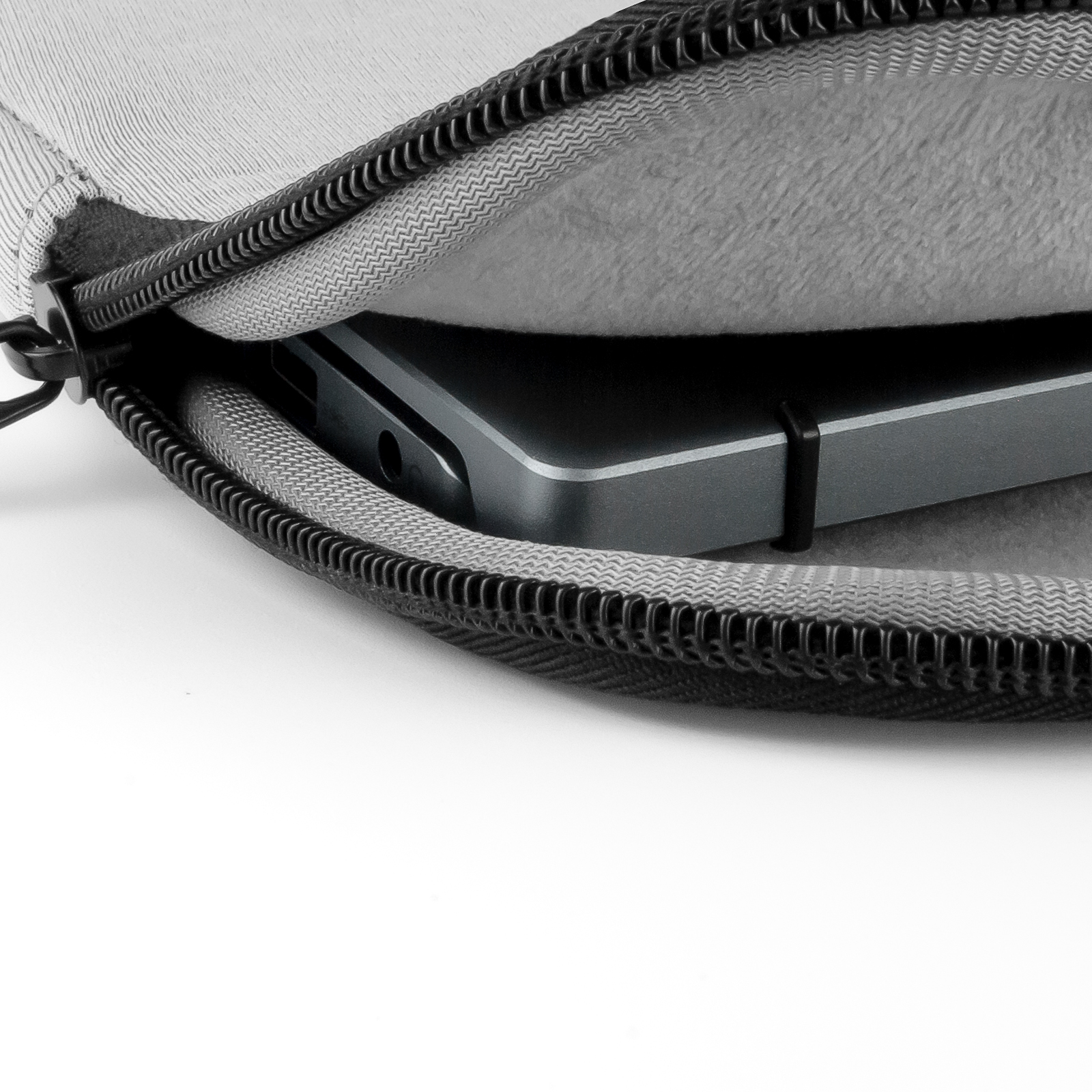 Funda maletin neopreno Phoenix para portatil o tablet hasta 14" interior terciopelo gris