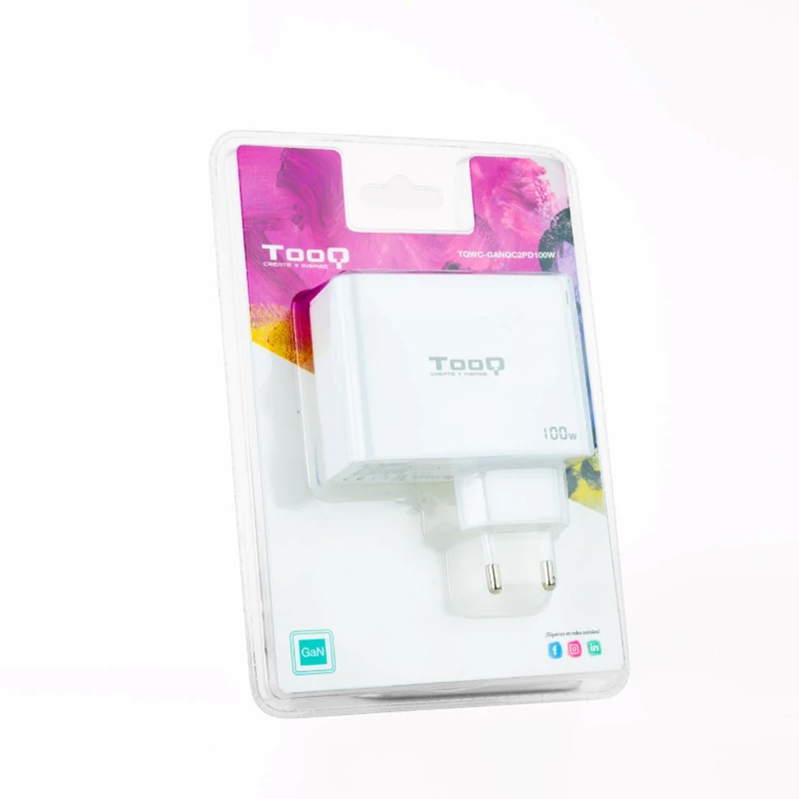 CARGADOR DE PARED TOOQ GAN 2 X USB TIPO 1 X USB TIPO A 100W