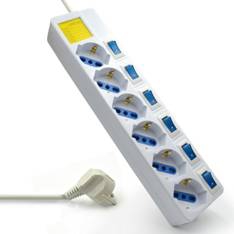 REGLETA EWENT 6 TOMAS CON ENCENDIDO Y APAGADO BLANCO