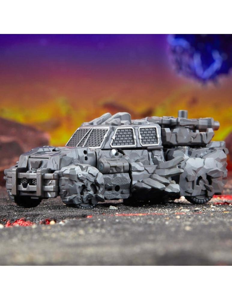 FIGURA HASBRO TRANSFORMERS LEGALY UNITED INFERNAC UNIVERSE MAGNEOUS