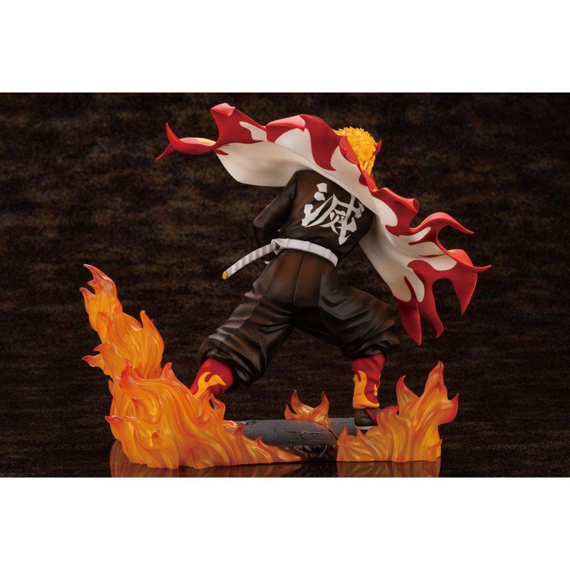 FIGURA KOTOBUKIYA DEMON SLAYER KIMETSU NO YAIBA KYOJURO RENGOKU BONUS EDITION