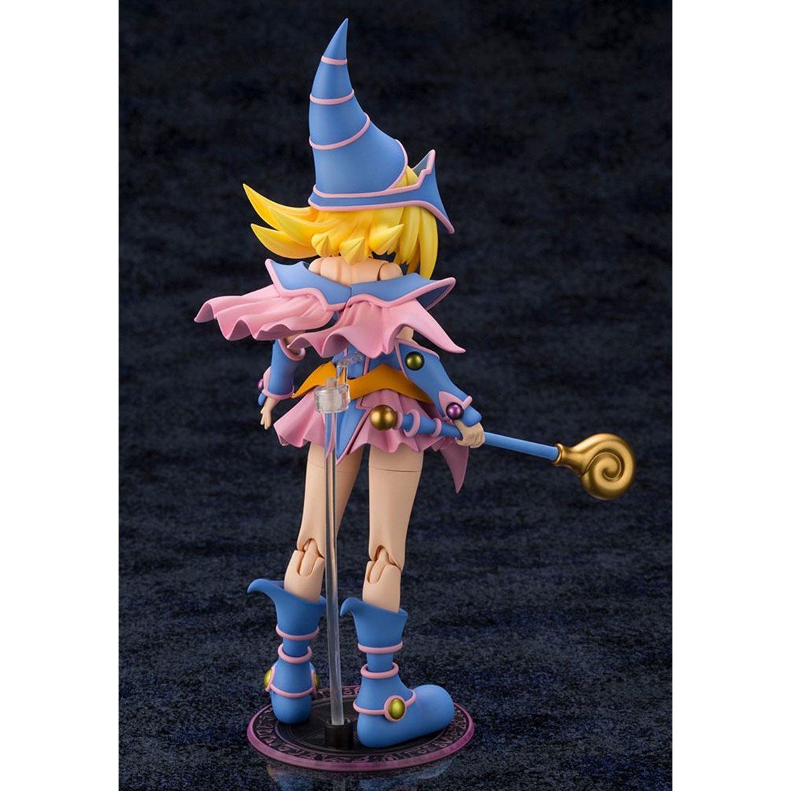 FIGURA KOTOBUKIYA YU-GI-OH PLASTI MODEL KIT CROSSFRAME GIRL DARK MAGICIAN GIRL 18 CM