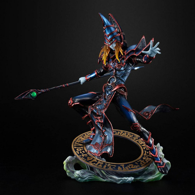 FIGURA MEGAHOUSE YU-GI-OH ART WORKS MONSTERS DARK MAGICIAN