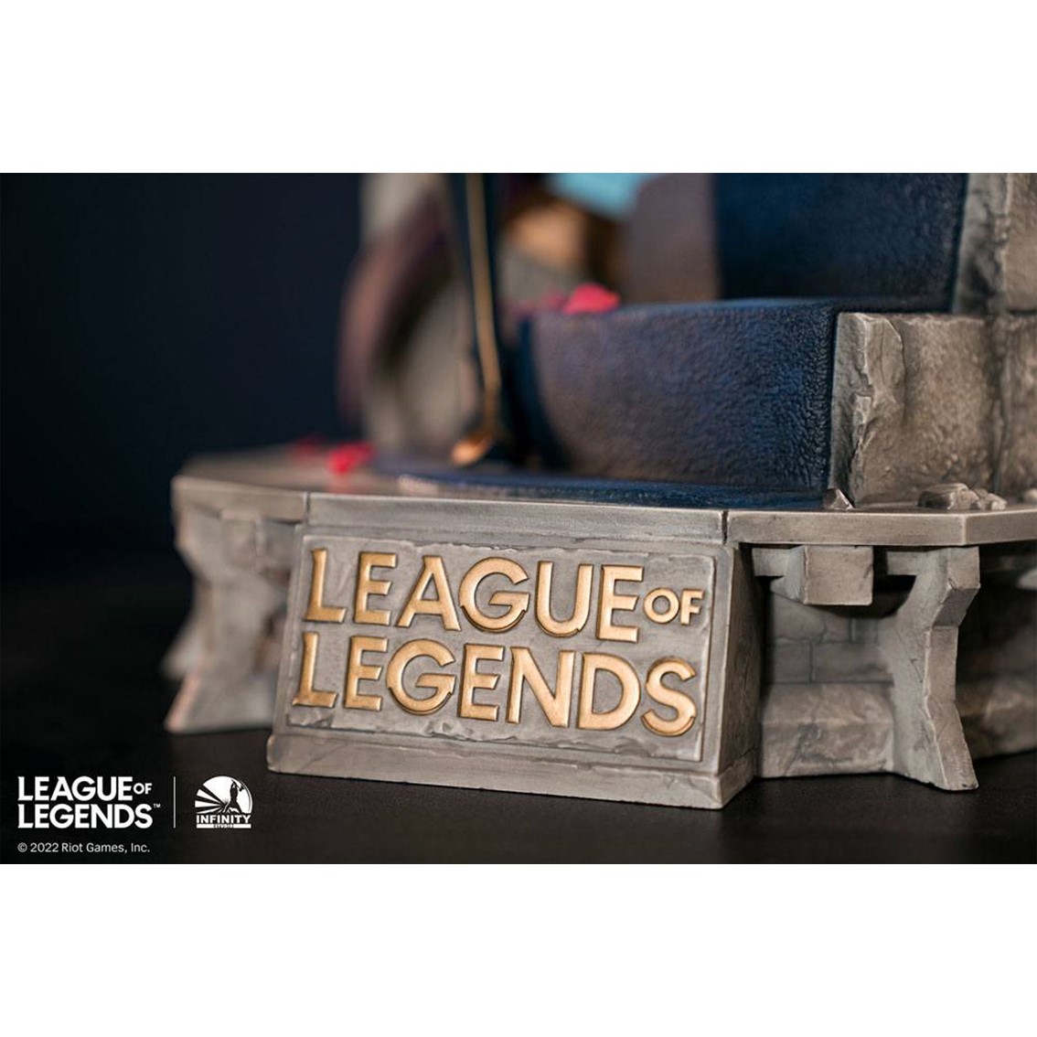 FIGURA LEAGUE OF LEGENDS ESTATUA THE GRAND DUELIST FIORA LAURENT ESCALA 1/6 EDICION LIMITADA 799 UNIDADES