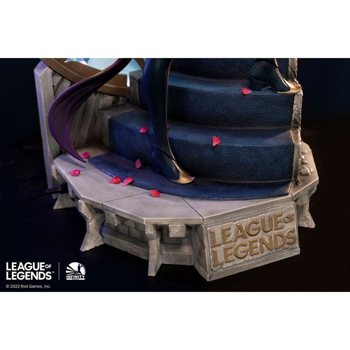 FIGURA LEAGUE OF LEGENDS ESTATUA THE GRAND DUELIST FIORA LAURENT ESCALA 1/6 EDICION LIMITADA 799 UNIDADES