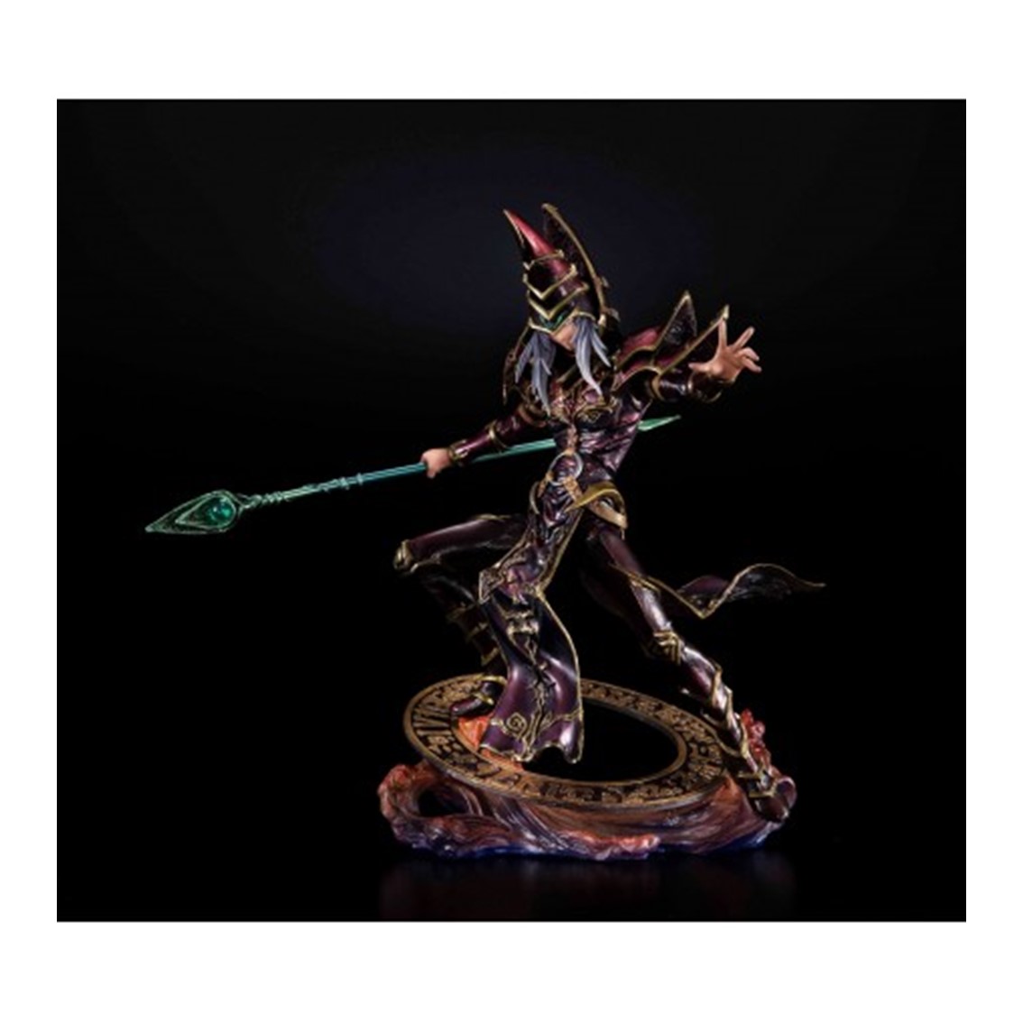 FIGURA MEGAHOUSE YU-GI-OH! DUEL MONSTER BLACK MAGICIAN DUEL OF THE MAGICIAN