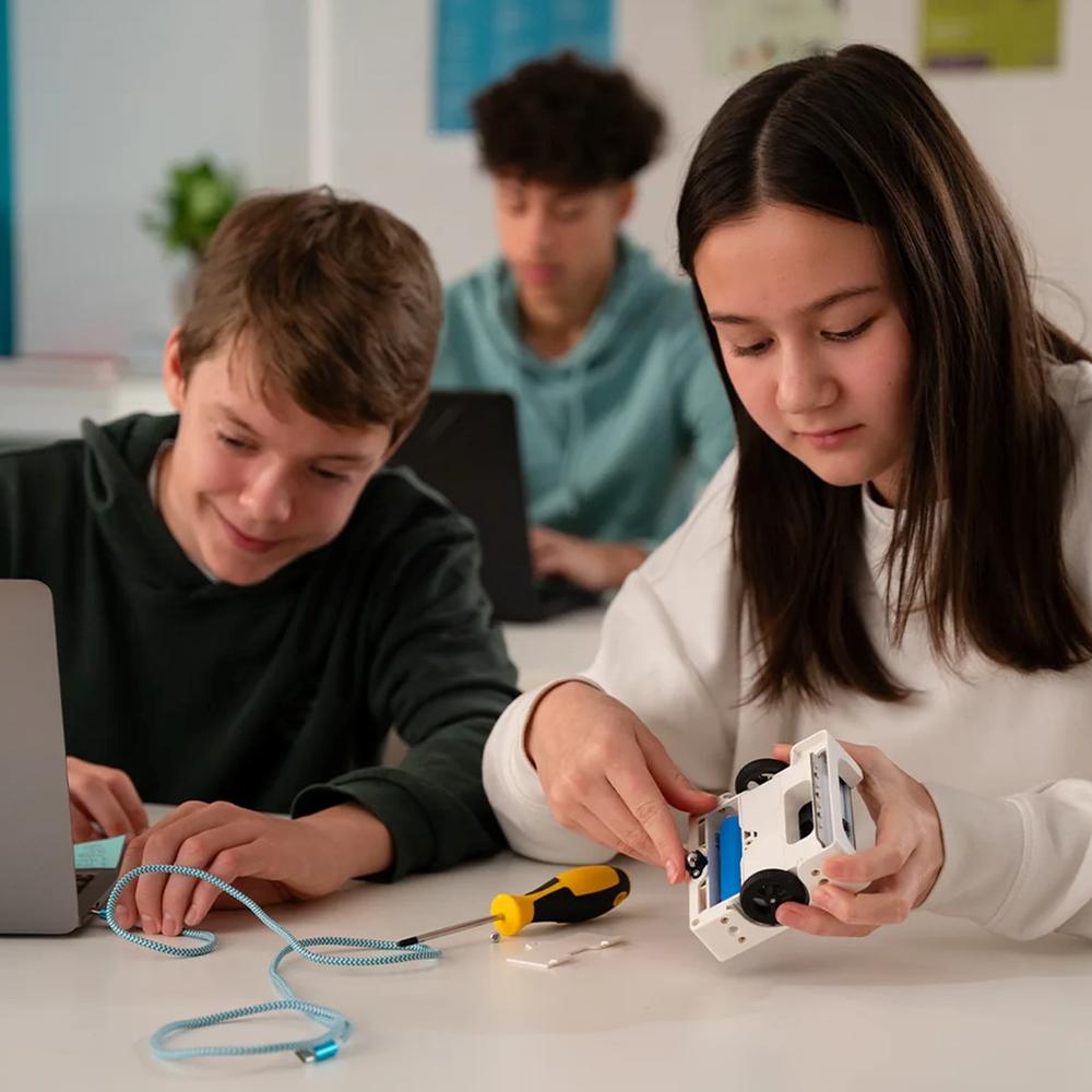 ROBOT ARDUINO ALVIK