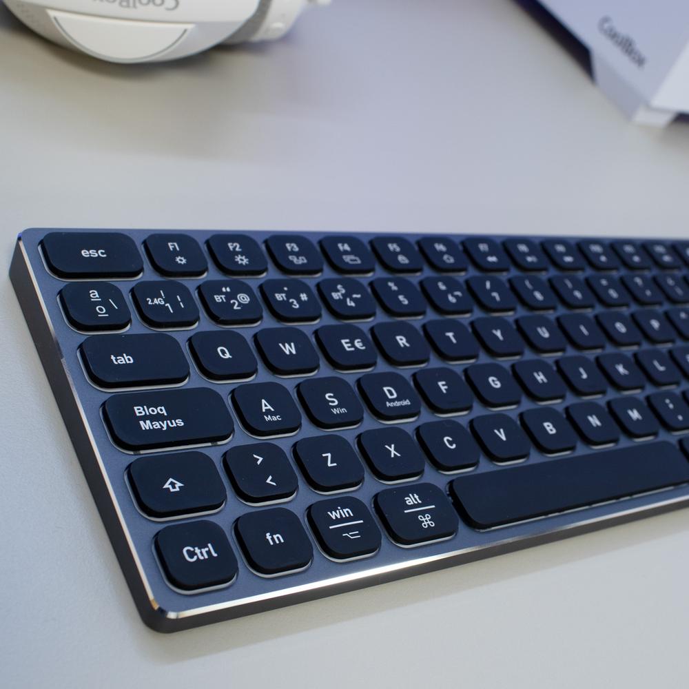 TECLADO INALAMBRICO RETROILUMINADO COOLBOX MOONLIGHT KEY B431