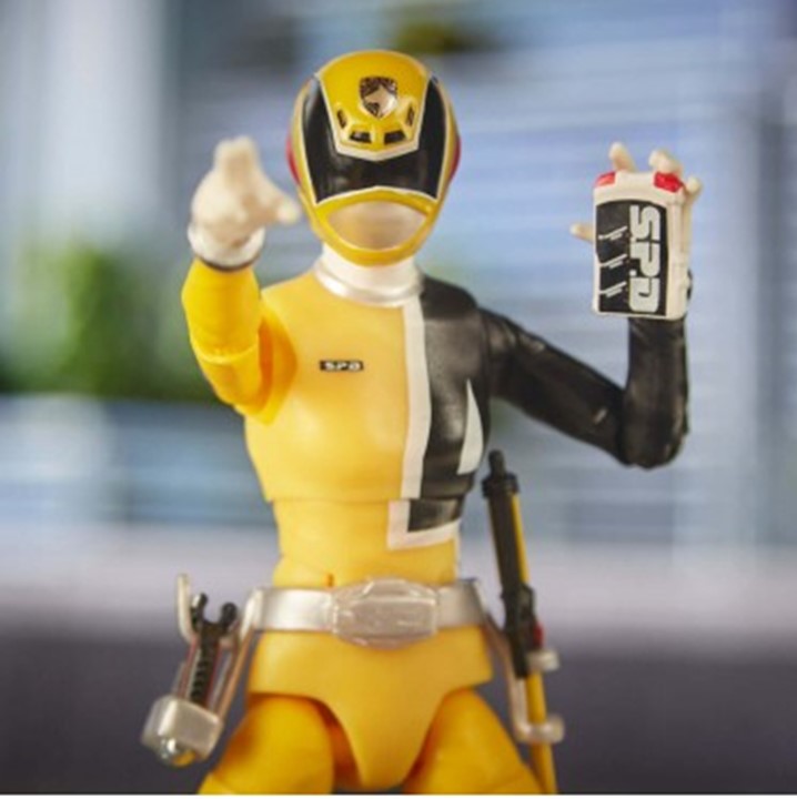 FIGURA HASBRO POWER RANGERS LIGHTNING COLLECTION YELLOW RANGER