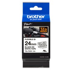 CINTA LAMINADA BROTHER TZeFX251 TEXTO NEGRO SOBRE FONDO BLANCO/ 24MM ANCHO/ 8M LONGITUD