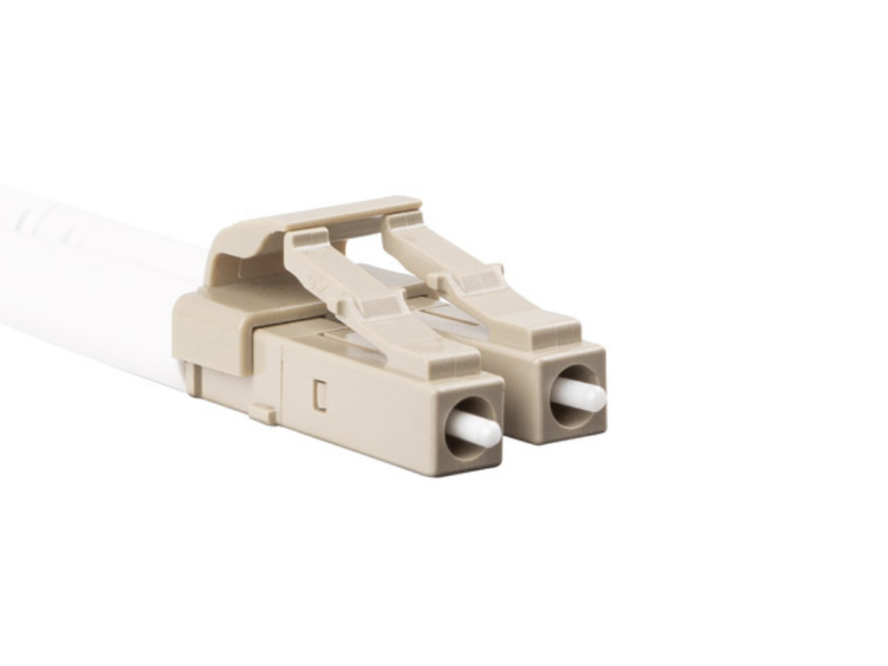 CABLE DE FIBRA OPTICA LANBERG MULTI LC/ UPC- SC/ UPC DUPLEX LSZH OM4 50/125 3.0 / 1M