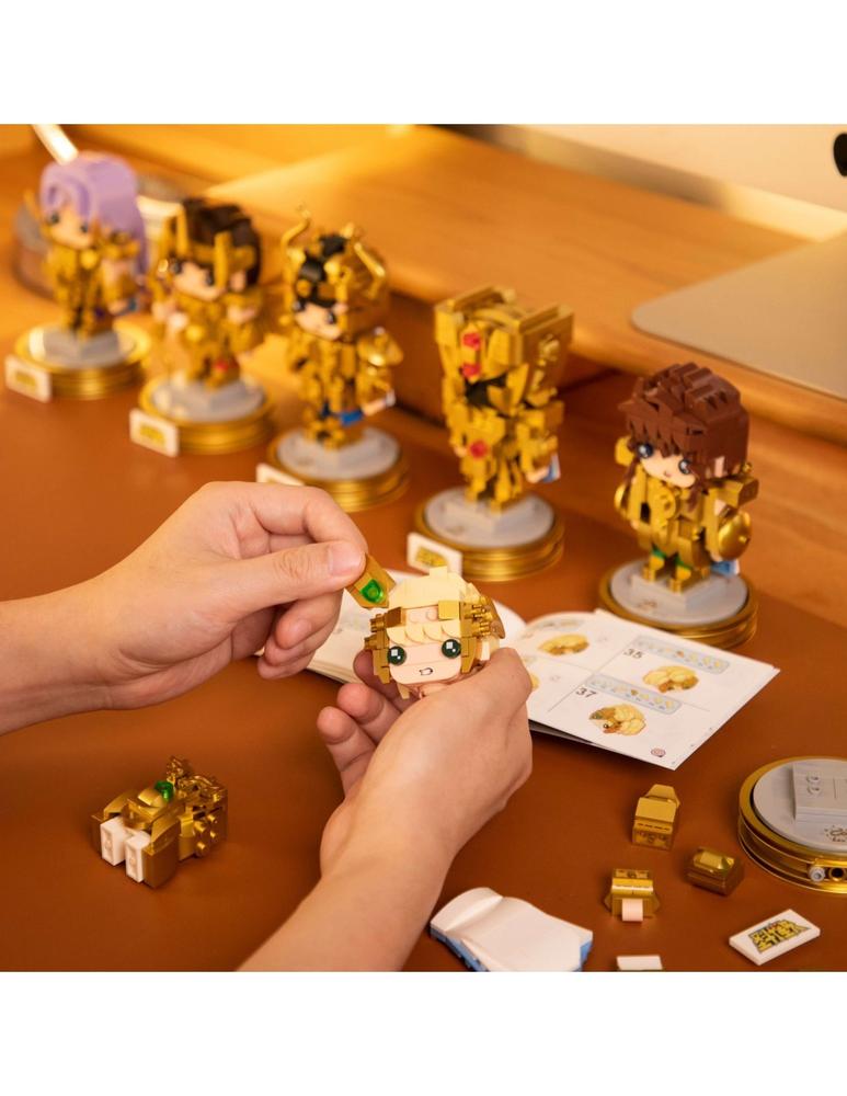LIBRA MINI SET CONSTRUCCION 13 CM SAINT SEIYA