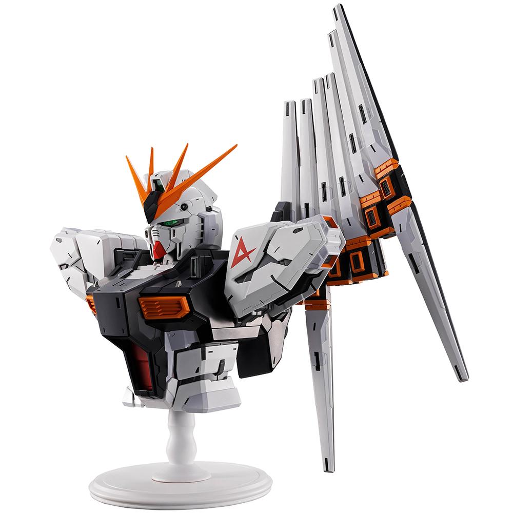 FIGURA ICHIBANSHO MOBILE SUIT GUNDAM UNIVERSAL CENTURY NU GUNDAM