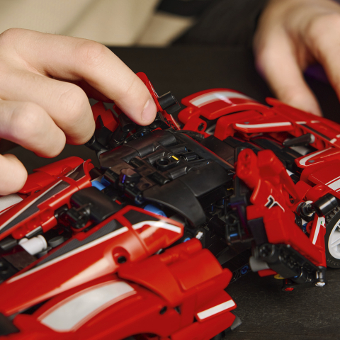 LEGO FERRARI FXX V29