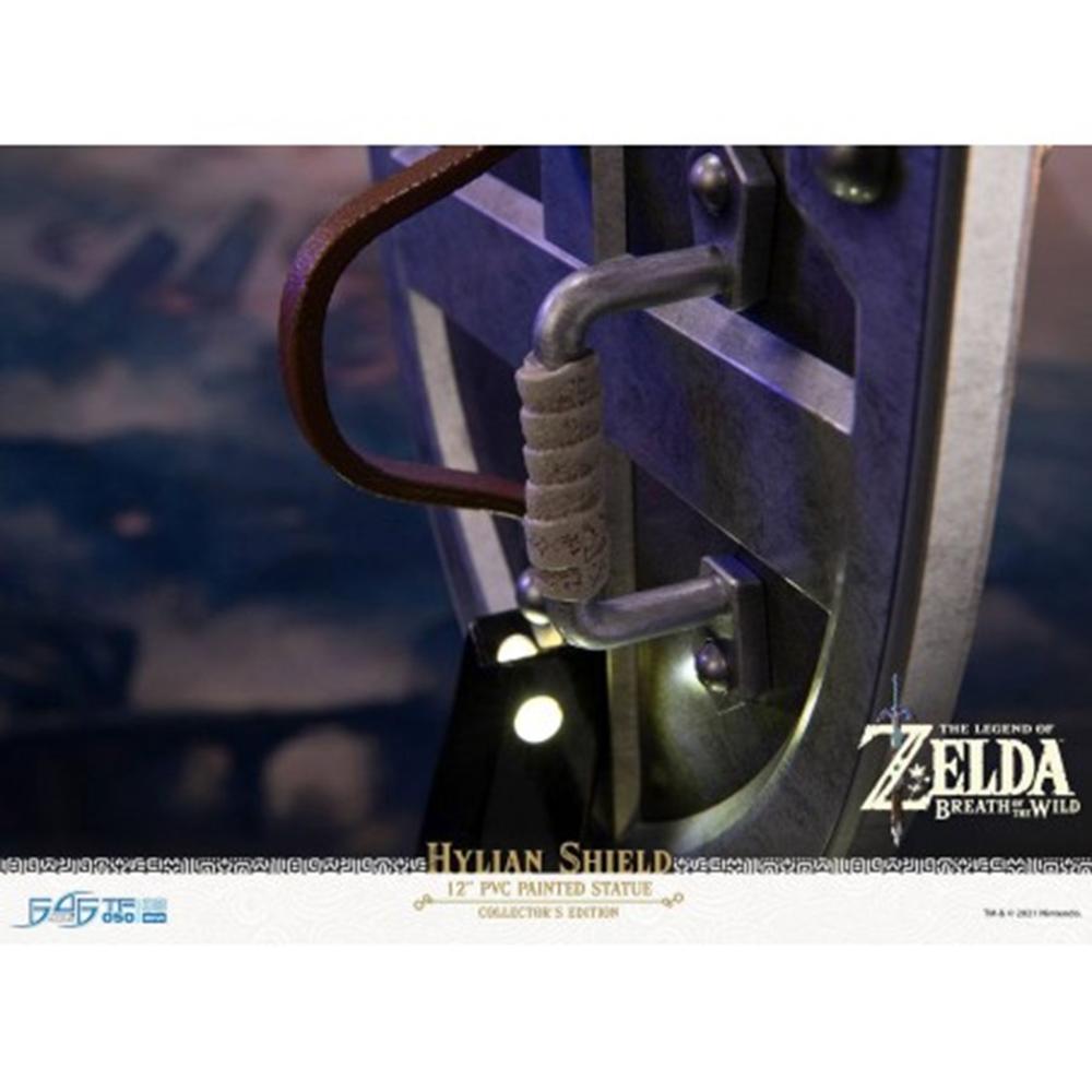 REPLICA FIRST 4 FIGURES COLLECTOR EDITION THE LEGEND OF ZELDA BREATH OF THE WILD ESCUDO HYLIANO