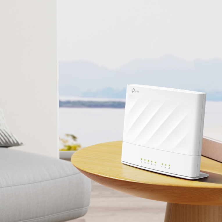TP-Link Archer MX700 router inalámbrico Gigabit Ethernet Doble banda (2,4 GHz / 5 GHz) 4G Blanco