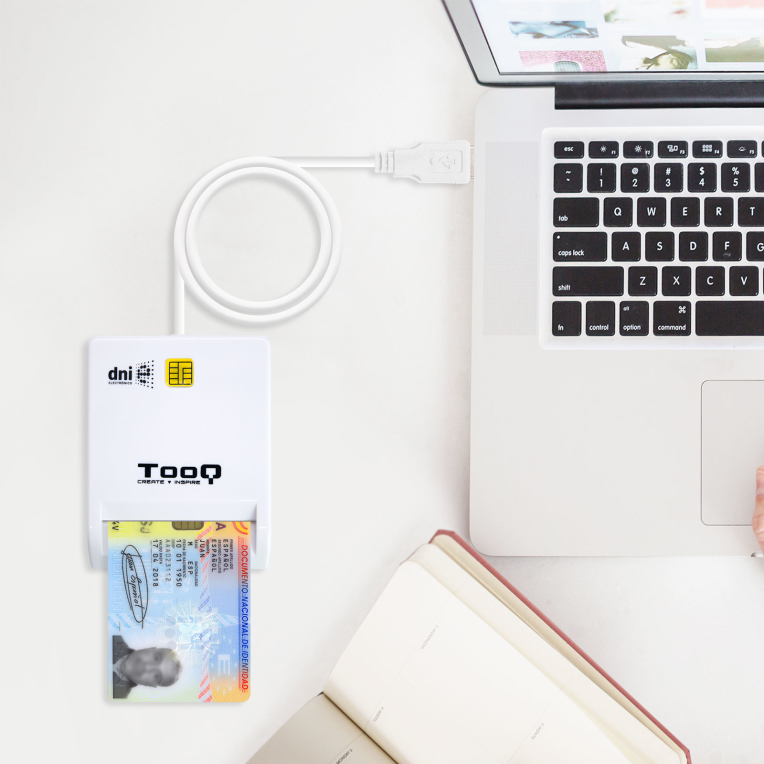 TooQ TQR-210W lector de tarjeta inteligente Interior USB 2.0 Blanco