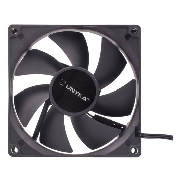 VENTILADOR DE CAJA UNYKA 90MM COLOR NEGRO 7 ASPAS
