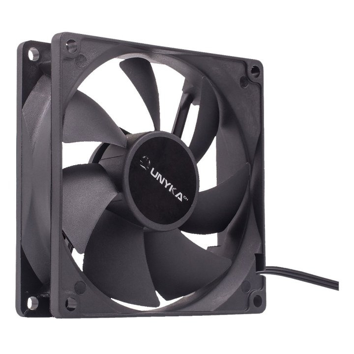 VENTILADOR DE CAJA UNYKA 90MM COLOR NEGRO 7 ASPAS