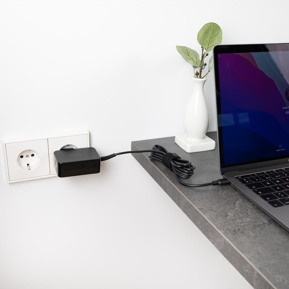CARGADOR DE PARED TOOQ TQLC-USBCGAN45PD 45W GAN USB TIPO C NEGRO