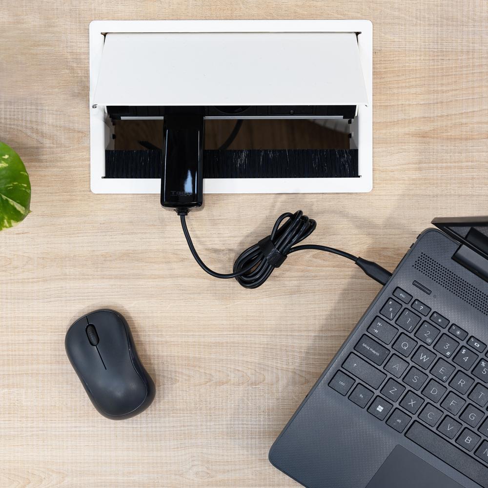CARGADOR DE PARED TOOQ TQLC-USBCGAN45PD-C 45W GAN USB TIPO C NEGRO