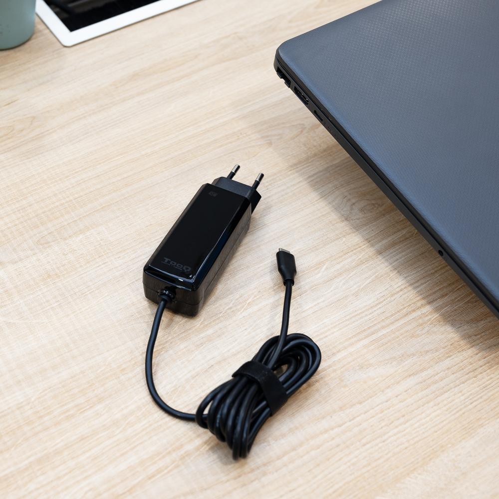 CARGADOR DE PARED TOOQ TQLC-USBCGAN45PD-C 45W GAN USB TIPO C NEGRO