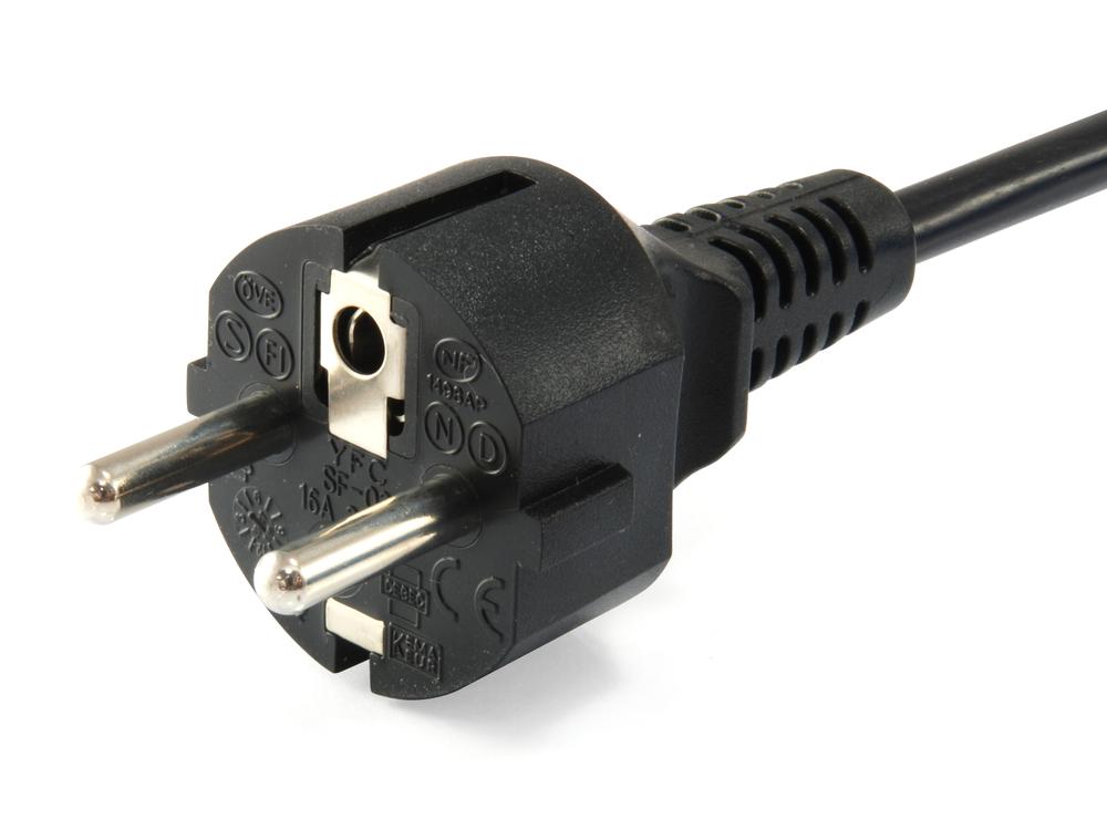CABLE ALIMENTACION C5 A CEE7/4 EQUIP TREBOL 1.8M