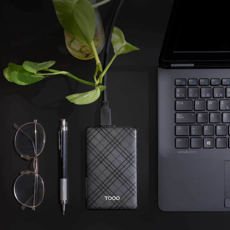 TooQ Caja Externa para Discos de 2,5” HDD/SSD, Negro