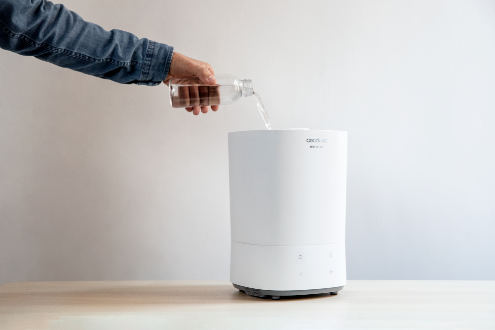 Cecotec BreezeCare 3000 humidificador 5,5 L Negro, Blanco 30 W