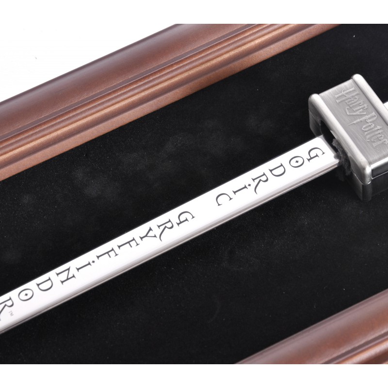 RÉPLICA THE NOBLE COLLECTION HARRY POTTER ESPADA GODRIC GRYFFINDOR