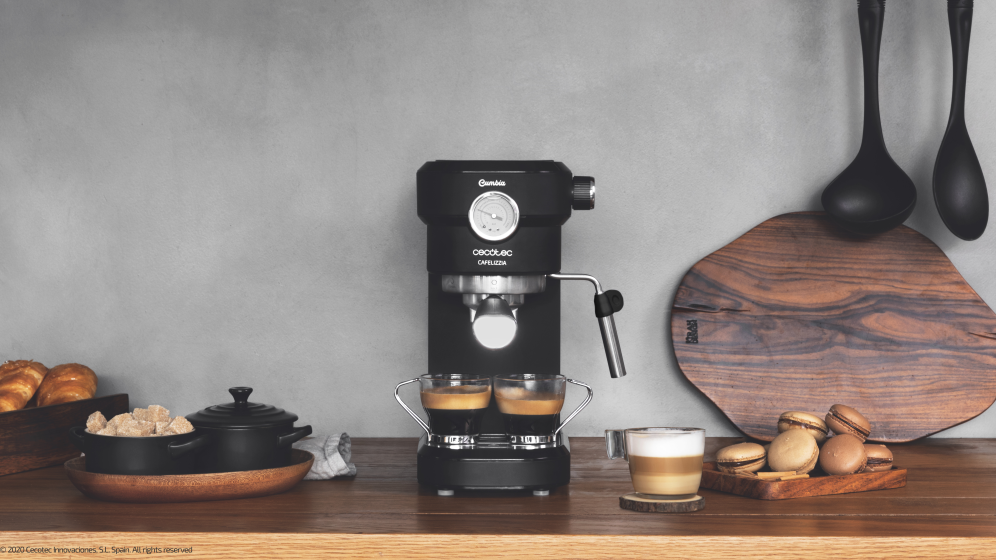 Cecotec Cafelizzia 790 Pro Semi-automática Prensa eléctrica francesa 1,2 L