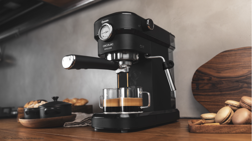 Cecotec Cafelizzia 790 Pro Semi-automática Prensa eléctrica francesa 1,2 L