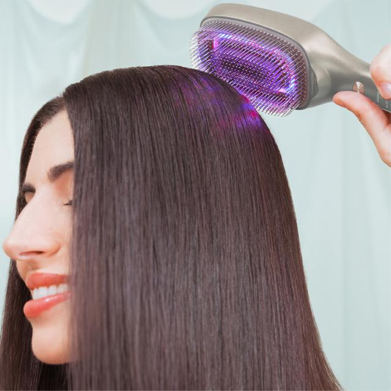 Cecotec HairCare Revitalize Champagne Adulto Cepillo paleta para el pelo Champán 1 pieza(s)