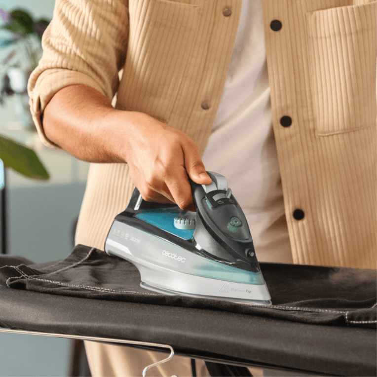 Cecotec IronHero 2600 Force Plancha vapor-seco 2600 W Negro, Azul