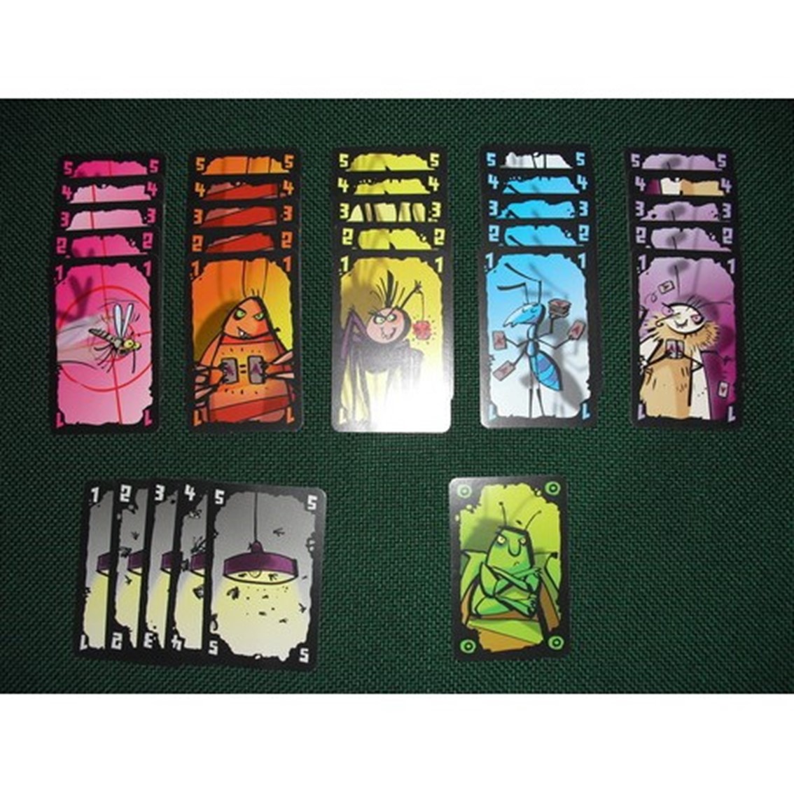 JUEGO DE MESA DEVIR LA POLILLA TRAMPOSA PEGI 7