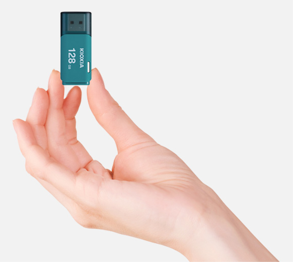 Kioxia LU202L128GG4 unidad flash USB 128 GB USB tipo A 2.0 Azul