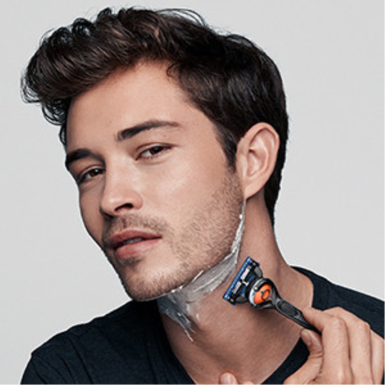 Braun BT3240 depiladora para la barba Batería 39 2 cm Mojado y seco Negro, Azul