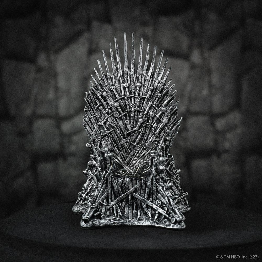 FIGURA JUEGO DE TRONOS TRONO DE HIERRO MAGNÉTICO