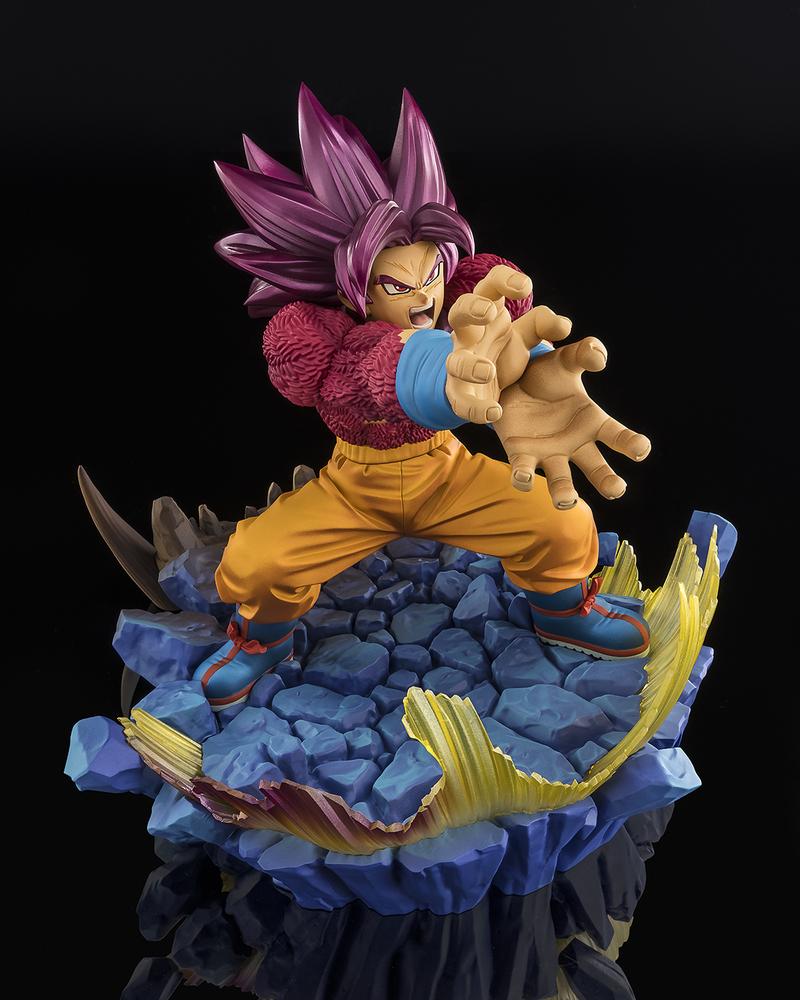 FIGURA TAMASHII NATIONS DRAGON BALL DAIMA EXTRA BATTLE SUPER SAIYAN 4 GOKU
