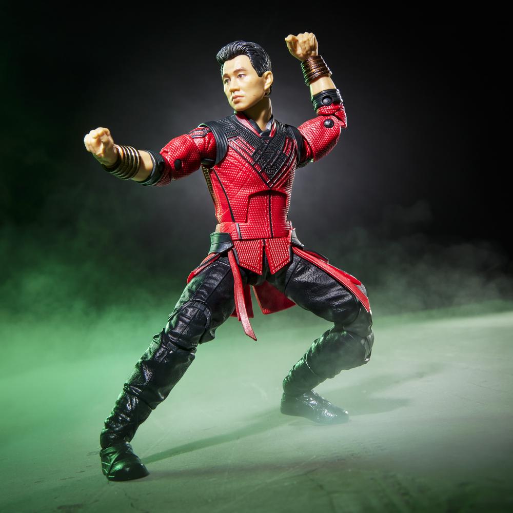 FIGURA HASBRO MARVEL LEGENDS SERIES AVENGERS DOOMSDAY SHANG-CHI