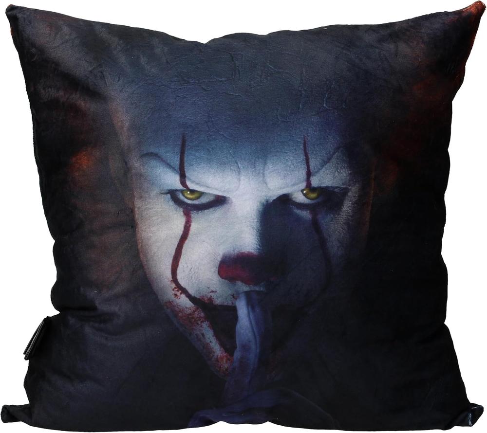 PENNYWISE SHUT UP IT COJIN 45x45 cm ENVASADO AL VACÍO IT